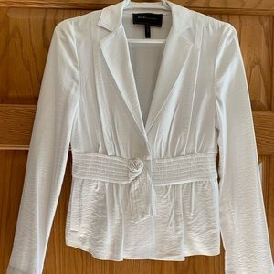 White BCBGMAXAZRIA Blazer Size Small